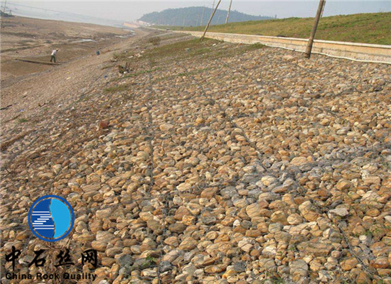 護坡格賓石籠 護坡格賓石籠